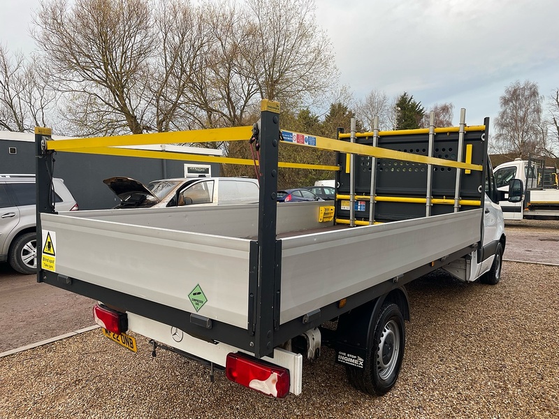 Mercedes-Benz 315 2.0 CDI Progressive L3 LWB 14ft DROPSIDE