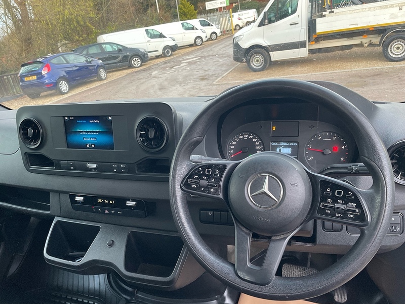 Mercedes-Benz 315 2.0 CDI Progressive L3 LWB 14ft DROPSIDE