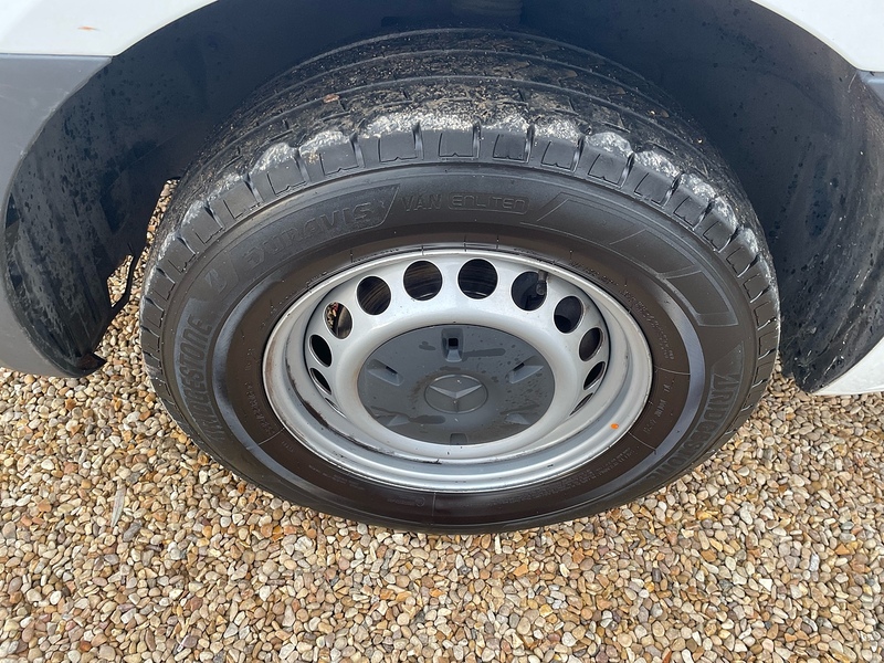 Mercedes-Benz 315 2.0 CDI Progressive L3 LWB 14ft DROPSIDE