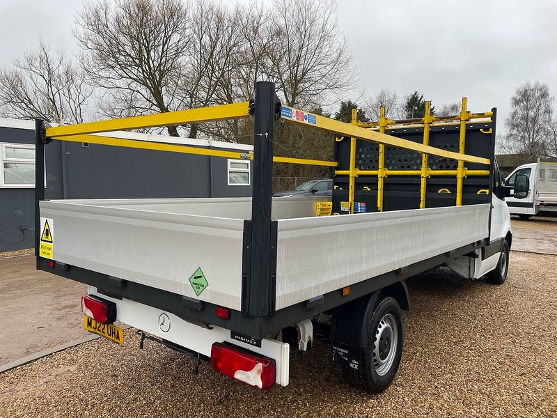 Mercedes-Benz 315 2.0 CDI Progressive L3 LWB 14FT DROPSIDE