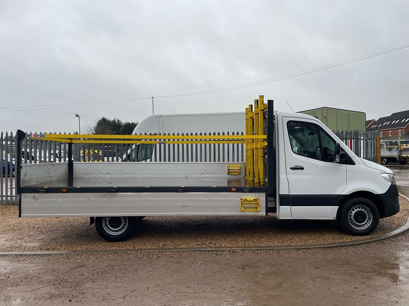 Mercedes-Benz 315 2.0 CDI Progressive L3 LWB 14FT DROPSIDE