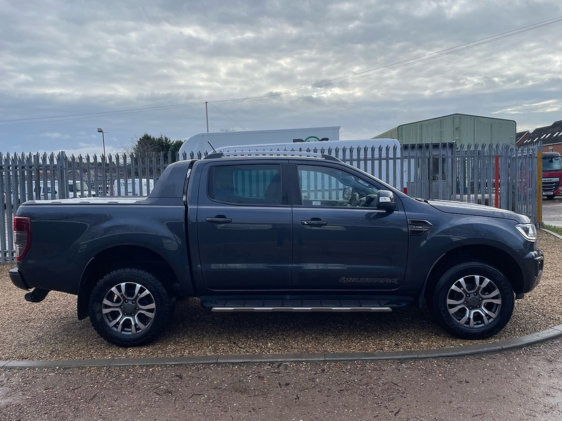 Ford 2.0 EcoBlue Wildtrak Pickup Double Cab 4dr Diesel Auto 4WD Euro 6 (s/s) (213 ps)
