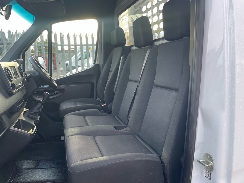 Mercedes-Benz 315 2.0 CDI Progressive L3 LWB 14ft DROPSIDE