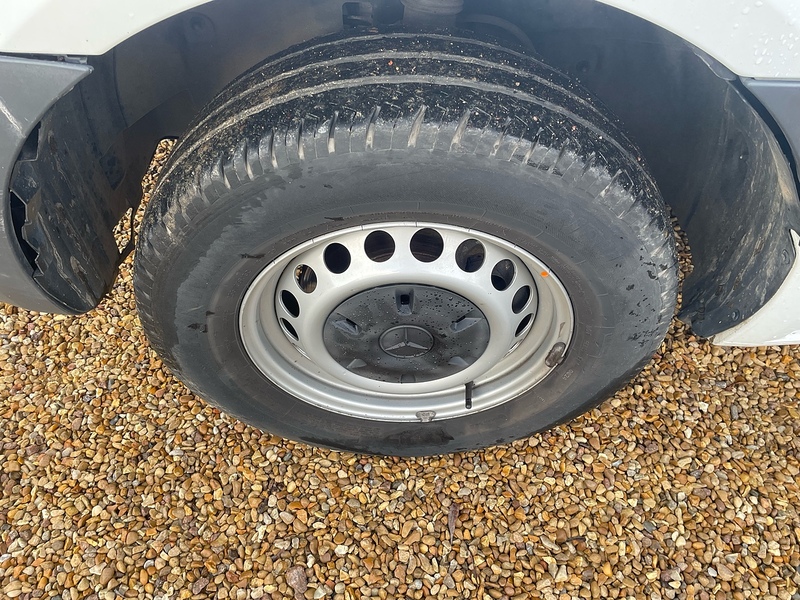 Mercedes-Benz 315 2.0 CDI Progressive L3 LWB 14ft DROPSIDE