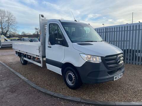 315 2.0 CDI Progressive L3 LWB 14ft DROPSIDE