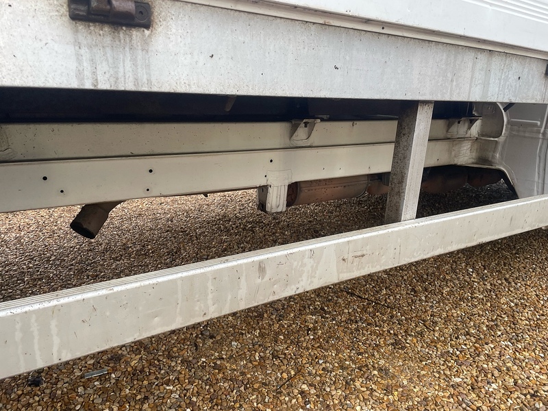 Volkswagen 2.0 TDI CR35 Startline L3 LWB DROPSIDE - WHITE