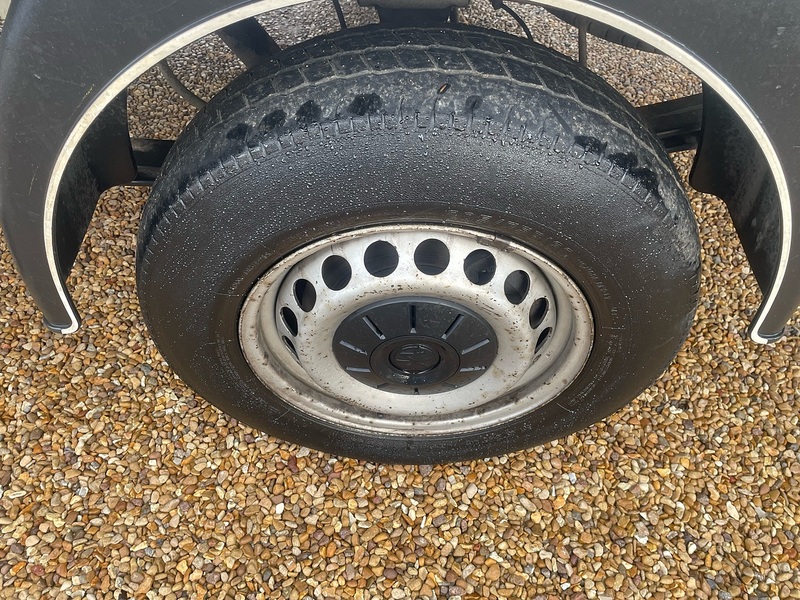 Volkswagen 2.0 TDI CR35 Startline L3 LWB DROPSIDE - WHITE