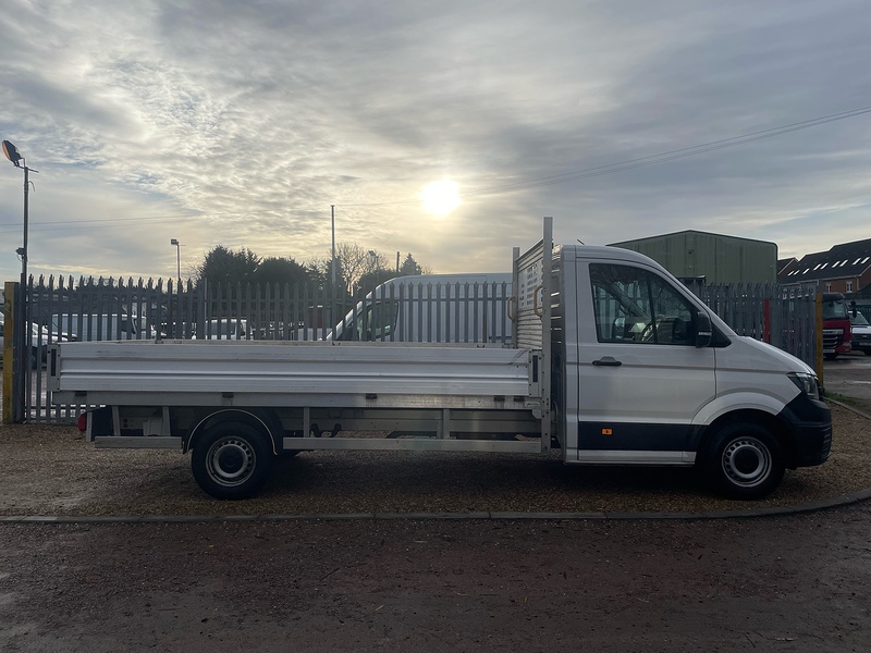 Volkswagen 2.0 TDI CR35 Startline L3 LWB DROPSIDE - WHITE