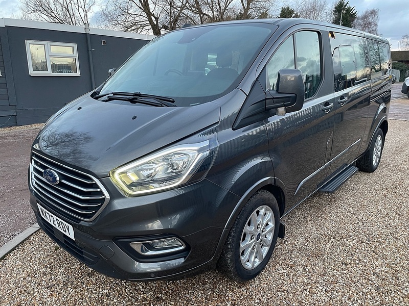 Ford 2.0 320 EcoBlue Titanium Minibus Double Cab 5dr Diesel Auto L2 Euro 6 (s/s) (130 ps)
