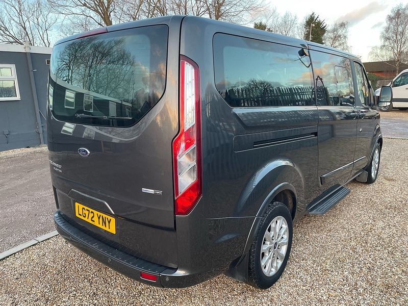 Ford 320 2.0 EcoBlue MHEV Titanium 9 SEAT MPV LWB MINIBUS