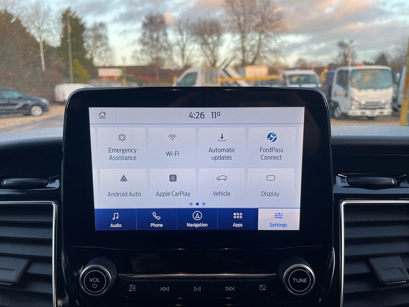 Ford 320 2.0 EcoBlue MHEV Titanium 9 SEAT MPV LWB MINIBUS