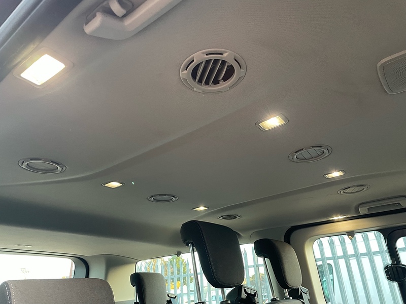 Ford 320 2.0 EcoBlue MHEV Titanium 9 SEAT MPV LWB MINIBUS