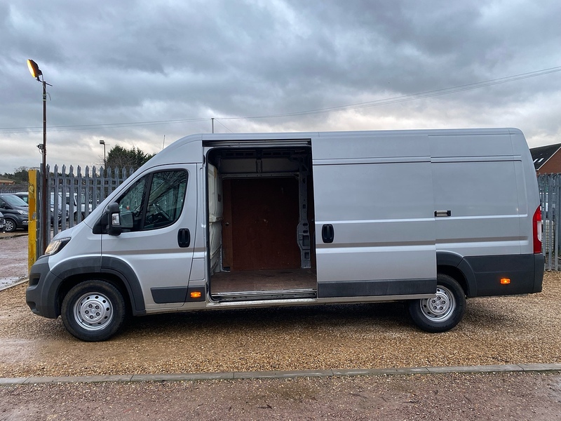 Peugeot 2.0 BlueHDI 435 Professional L4 H2 XLWB PANEL VAN