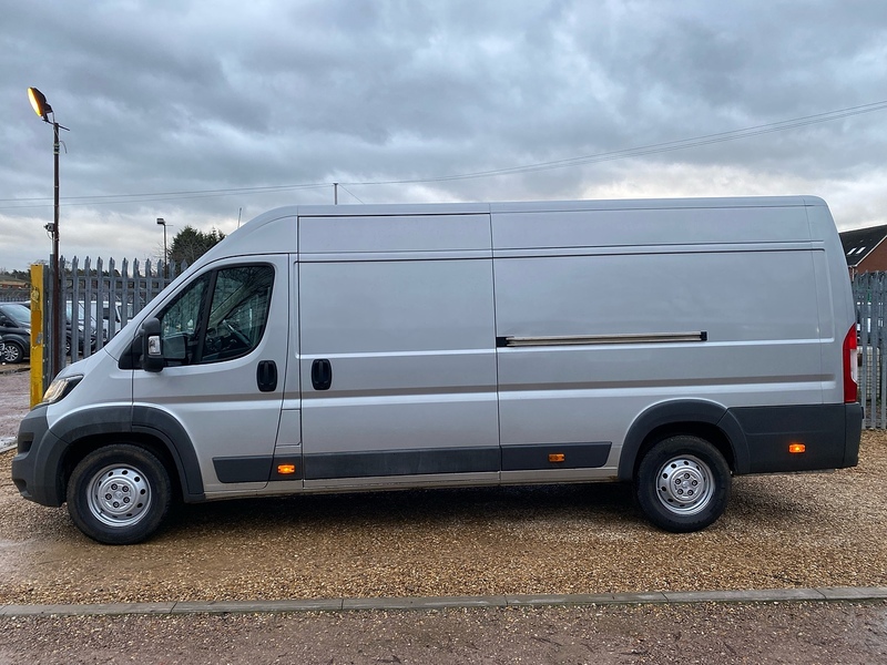 Peugeot 2.0 BlueHDI 435 Professional L4 H2 XLWB PANEL VAN