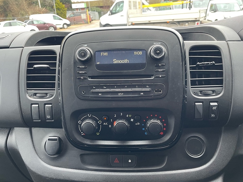 Vauxhall CDTi 2900 Sportive 1.6 L2 H1 LWB PANEL VAN - SILVER