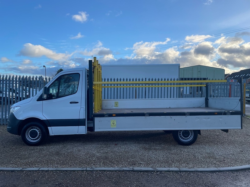 Mercedes-Benz 315 2.0 CDI Progressive L3 LWB 14FT DROPSIDE - WHITE