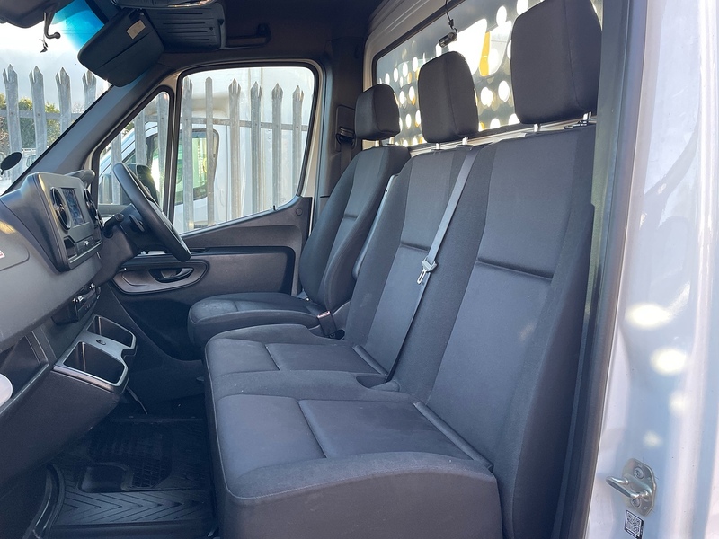 Mercedes-Benz 315 2.0 CDI Progressive L3 LWB 14FT DROPSIDE - WHITE