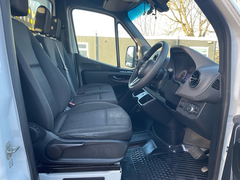 Mercedes-Benz 315 2.0 CDI Progressive L3 LWB 14FT DROPSIDE - WHITE