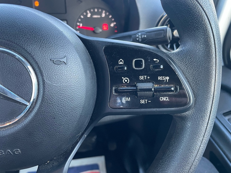 Mercedes-Benz 315 2.0 CDI Progressive L3 LWB 14FT DROPSIDE - WHITE