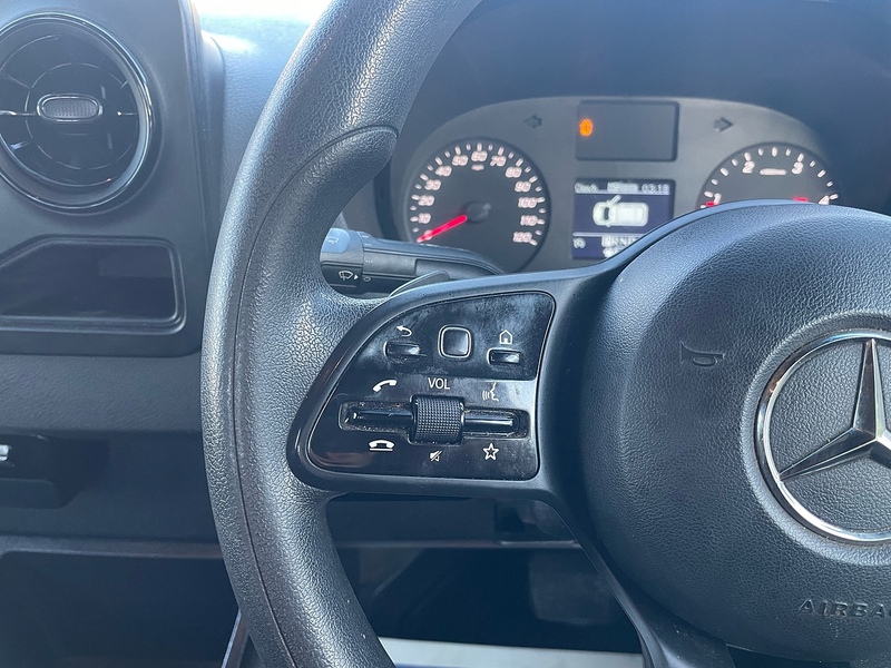 Mercedes-Benz 315 2.0 CDI Progressive L3 LWB 14FT DROPSIDE - WHITE