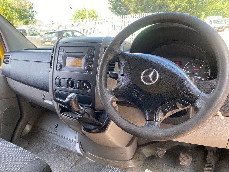 Mercedes-Benz 313 CDI 2.1 2dr Luton Van Manual Diesel