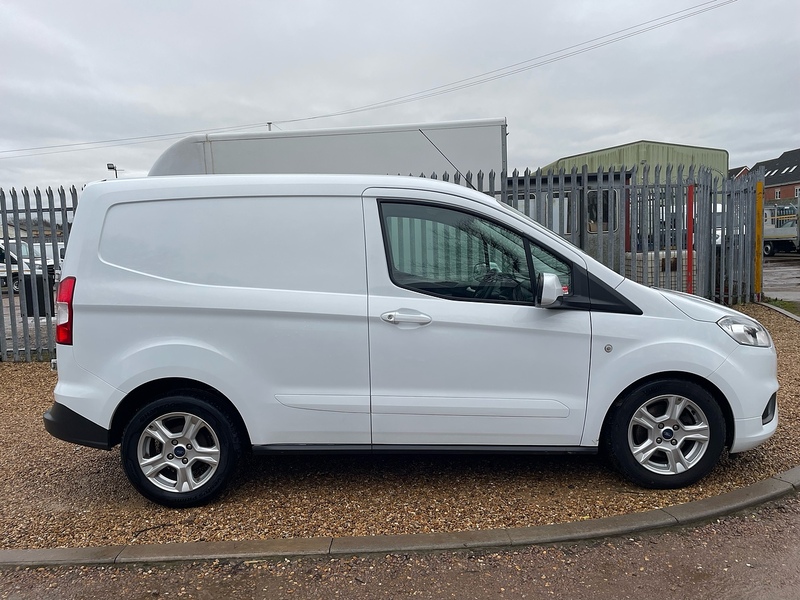 Ford 1.5 TDCi Limited L1 H1 SWB PANEL VAN - WHITE