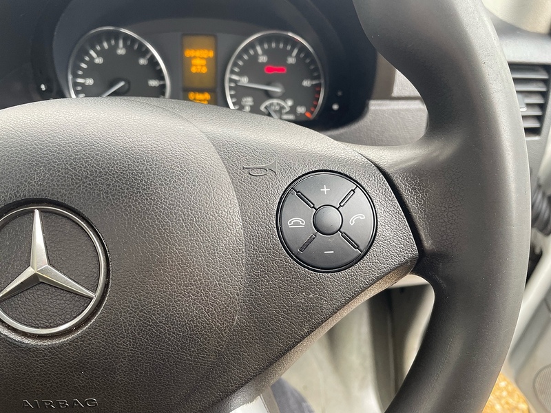 Mercedes-Benz 314 2.1 CDI L3 LWB DROPSIDE - WHITE