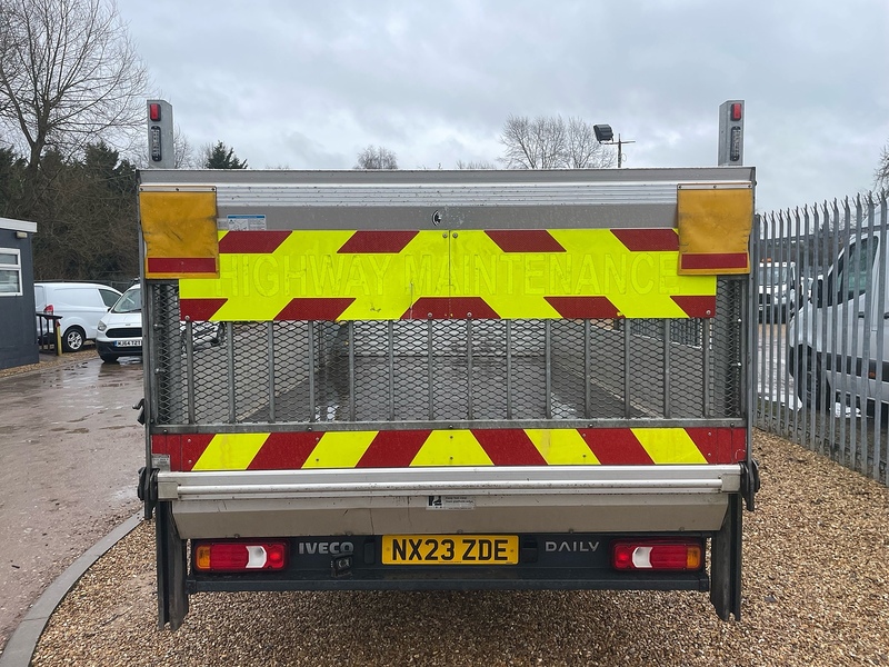 Iveco D HPI 14V 35S 3450 2.3 L3 LWB DROPSIDE TAIL LIFT - WHITE