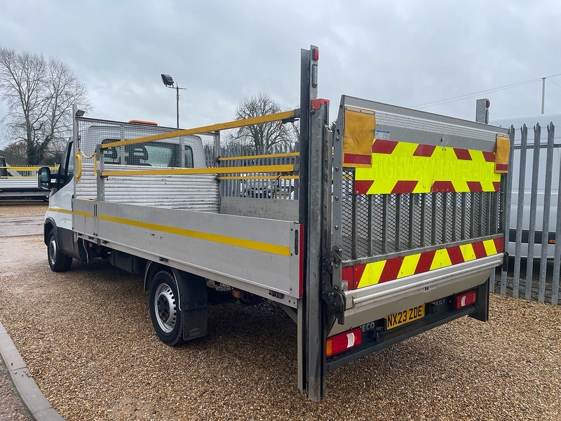 Iveco D HPI 14V 35S 3450 2.3 L3 LWB DROPSIDE TAIL LIFT - WHITE