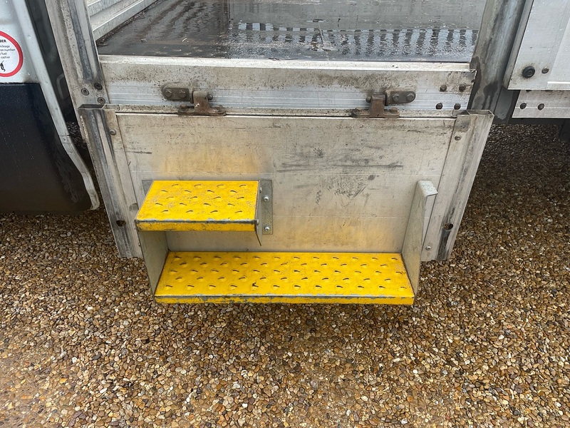 Iveco D HPI 14V 35S 3450 2.3 L3 LWB DROPSIDE TAIL LIFT - WHITE