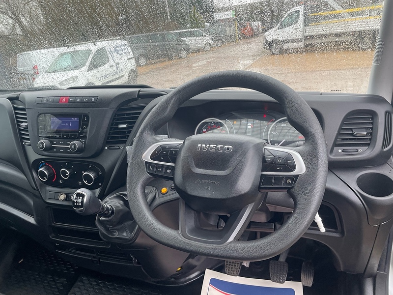 Iveco D HPI 14V 35S 3450 2.3 L3 LWB DROPSIDE TAIL LIFT - WHITE