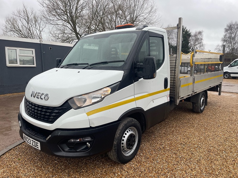 Iveco D HPI 14V 35S 3450 2.3 L3 LWB DROPSIDE TAIL LIFT - WHITE
