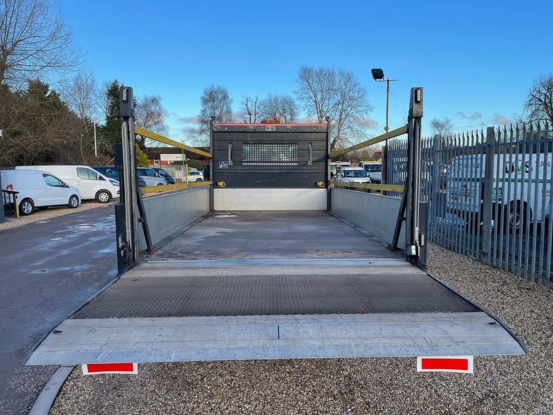 Mercedes-Benz 315 2.0 CDI Progressive L3 LWB DROPSIDE TAIL LIFT - WHITE