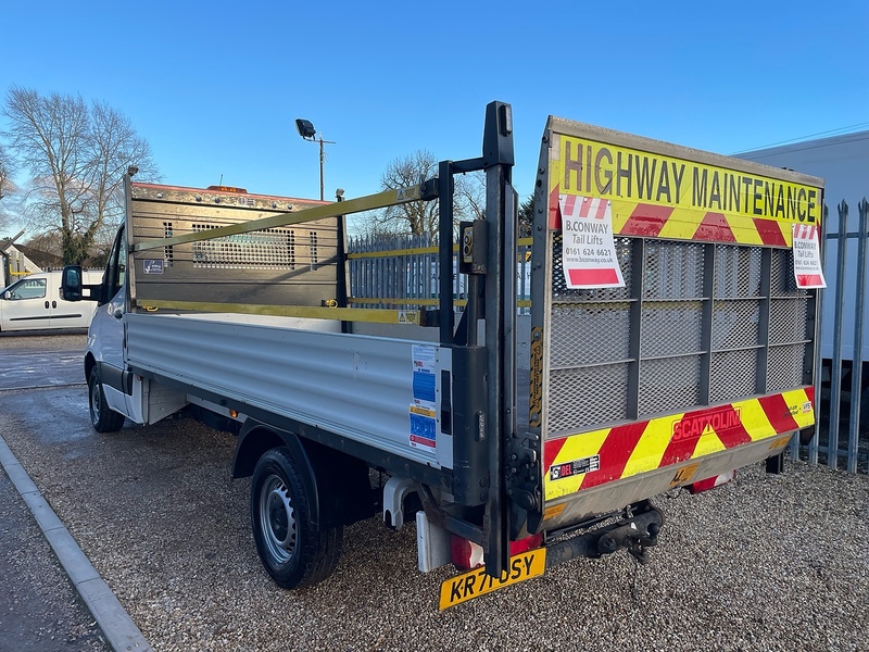 Mercedes-Benz 315 2.0 CDI Progressive L3 LWB DROPSIDE TAIL LIFT - WHITE