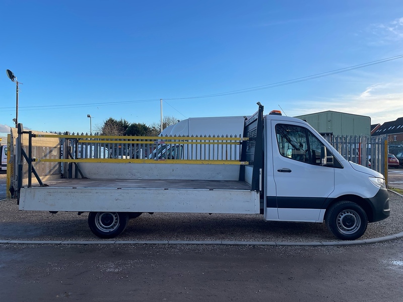 Mercedes-Benz 315 2.0 CDI Progressive L3 LWB DROPSIDE TAIL LIFT - WHITE