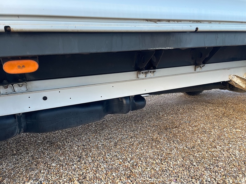 Mercedes-Benz 315 2.0 CDI Progressive L3 LWB DROPSIDE TAIL LIFT - WHITE