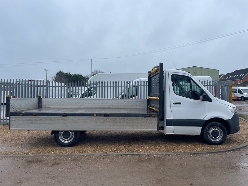 Mercedes-Benz 315 2.0 CDI Progressive L3 LWB DROPSIDE - WHITE