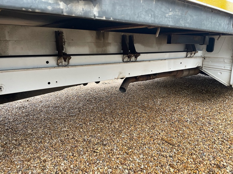 Mercedes-Benz 315 2.0 CDI Progressive L3 LWB DROPSIDE - WHITE