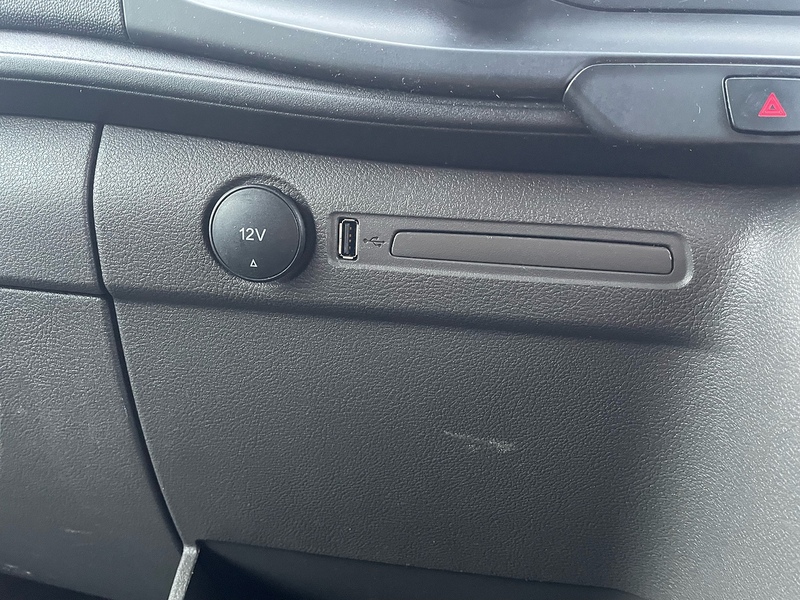 Ford 350 EcoBlue Leader 2.0 2dr Luton Van Manual Diesel