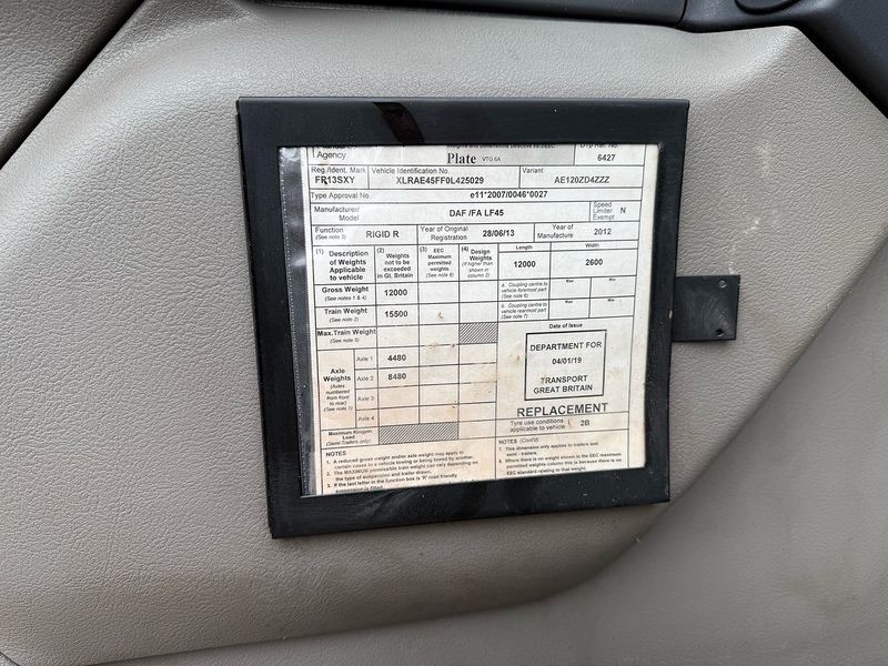 DAF LF 45.180 12 TON BEAVERTAIL