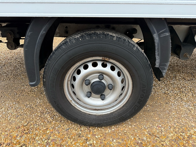 Ford 350 2.0 EcoBlue Leader L3 LWB LUTON VAN TAIL LIFT - WHITE