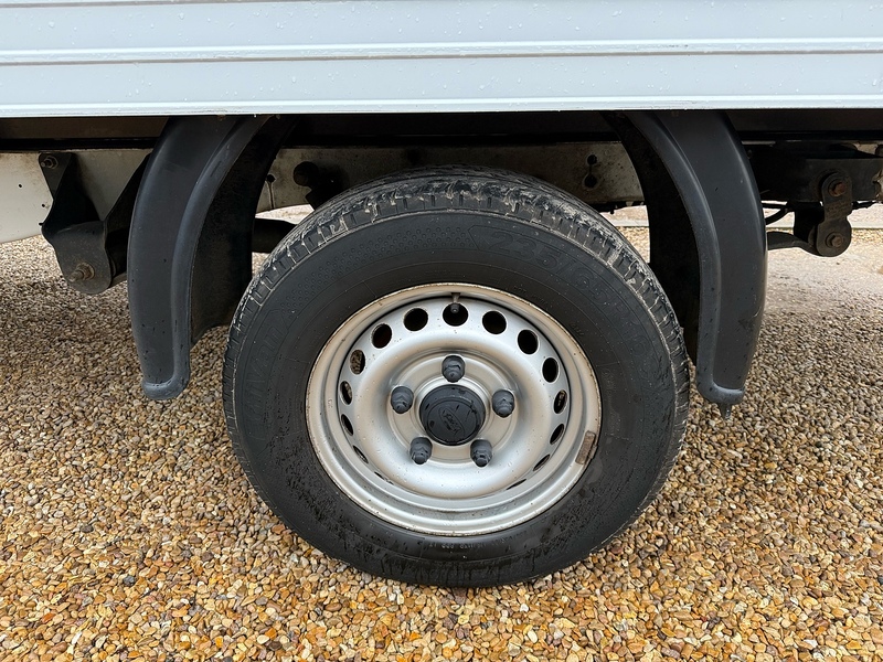 Ford 350 2.0 EcoBlue Leader L3 LWB LUTON VAN TAIL LIFT - WHITE