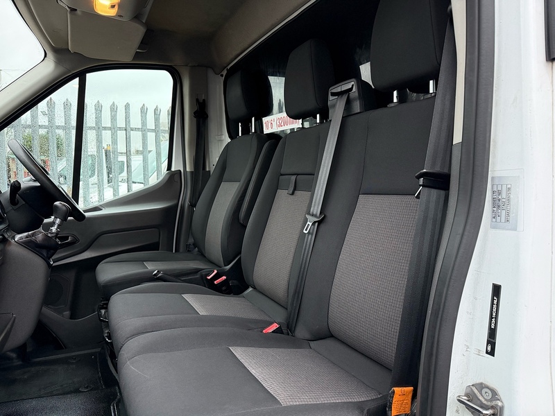 Ford 350 2.0 EcoBlue Leader L3 LWB LUTON VAN TAIL LIFT - WHITE