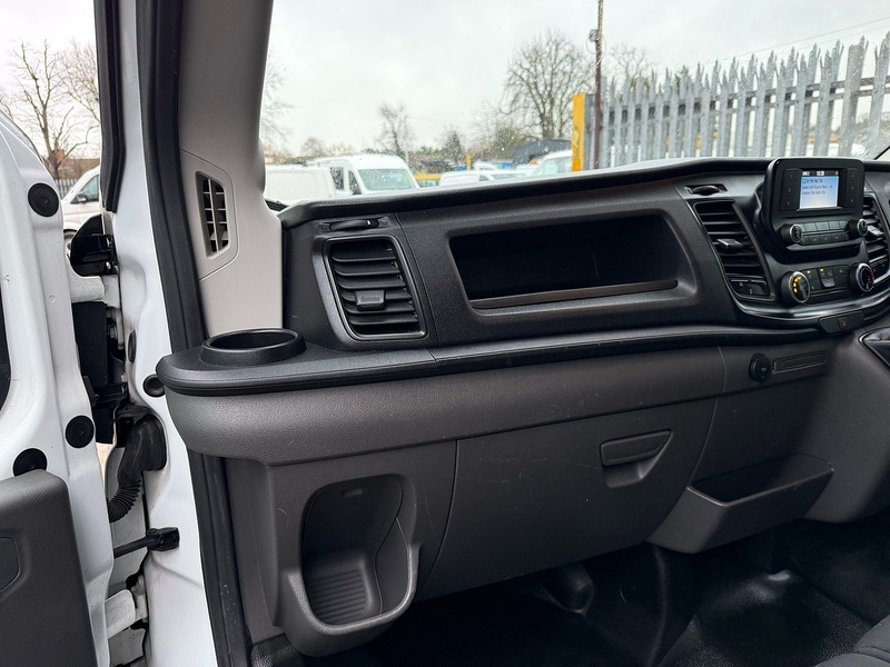 Ford 350 2.0 EcoBlue Leader L3 LWB LUTON VAN TAIL LIFT - WHITE