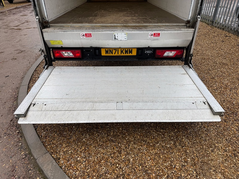 Ford 350 2.0 EcoBlue Leader L3 LWB LUTON VAN TAIL LIFT - WHITE