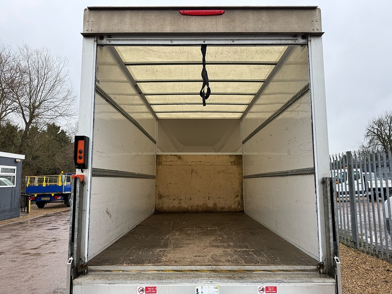 Ford 350 2.0 EcoBlue Leader L3 LWB LUTON VAN TAIL LIFT - WHITE