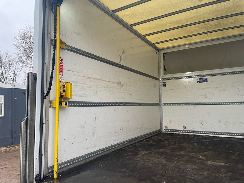 Ford 350 2.0 EcoBlue Leader L3 LWB LUTON VAN TAIL LIFT - WHITE