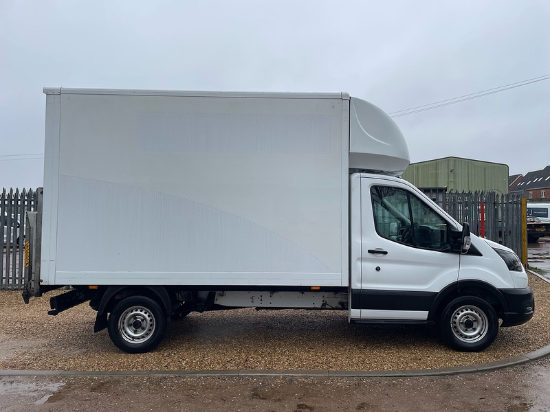 Ford 350 2.0 EcoBlue Leader L3 LWB LUTON VAN TAIL LIFT - WHITE