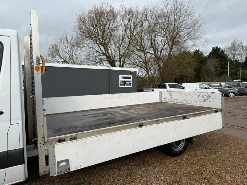 Mercedes-Benz 315 2.0 CDI Progressive L3 LWB DROPSIDE - WHITE