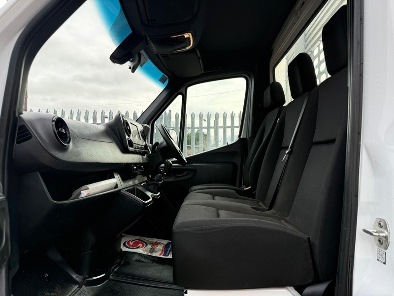 Mercedes-Benz 315 2.0 CDI Progressive L3 LWB DROPSIDE - WHITE